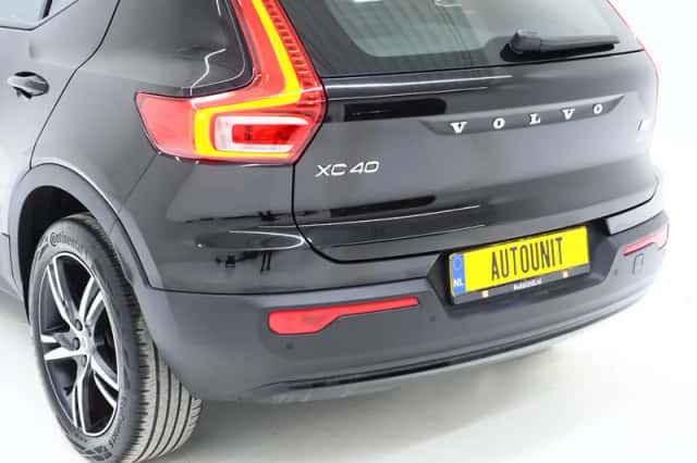 Volvo XC40 (2020) thumbnail 16