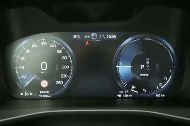 Volvo XC40 (2020) thumbnail 26