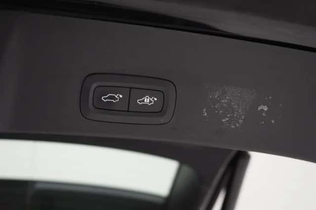 Volvo XC40 (2020) thumbnail 37