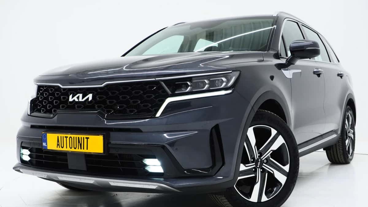 Kia Sorento (2022) — foto 1