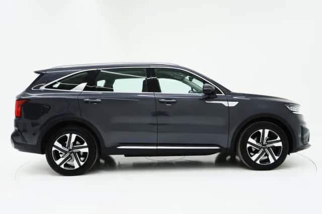 Kia Sorento (2022) thumbnail 13