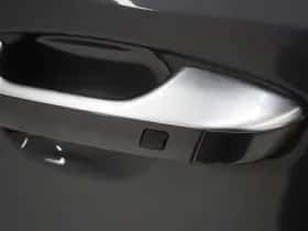 Kia Sorento (2022) thumbnail 18