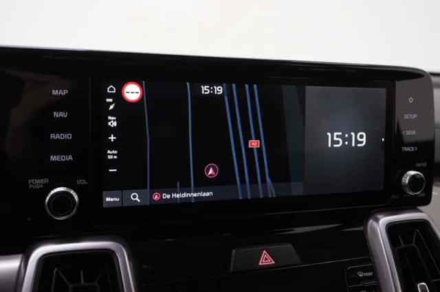 Kia Sorento (2022) thumbnail 30