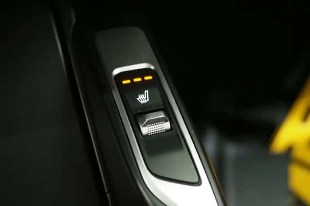 Kia Sorento (2022) thumbnail 36