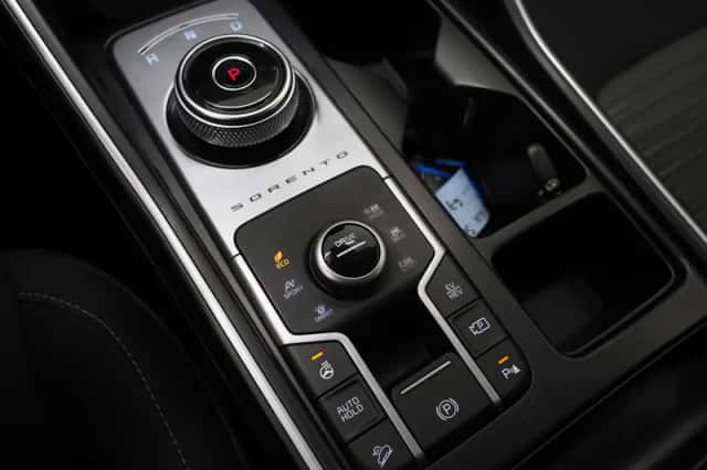 Kia Sorento (2022) thumbnail 37