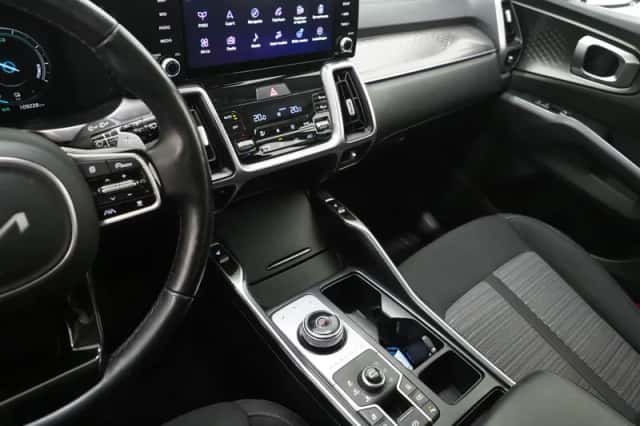 Kia Sorento (2022) thumbnail 38