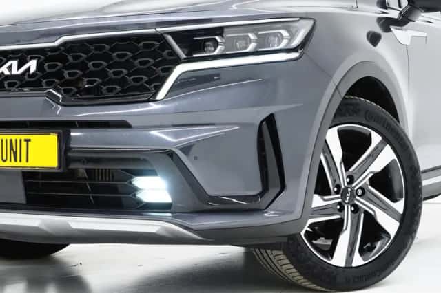Kia Sorento (2022) thumbnail 6