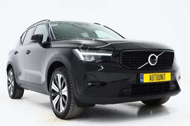 Volvo XC40 (2022) thumbnail 12