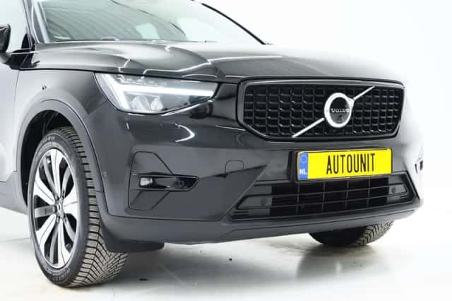 Volvo XC40 (2022) thumbnail 13