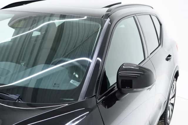 Volvo XC40 (2022) thumbnail 14