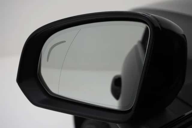 Volvo XC40 (2022) thumbnail 17