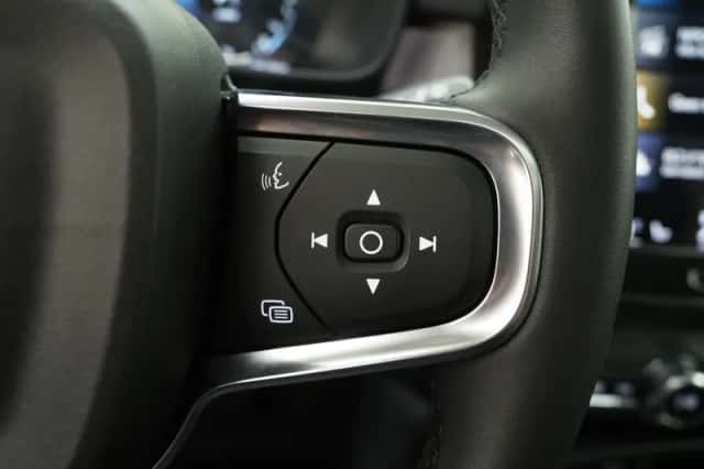 Volvo XC40 (2022) thumbnail 27