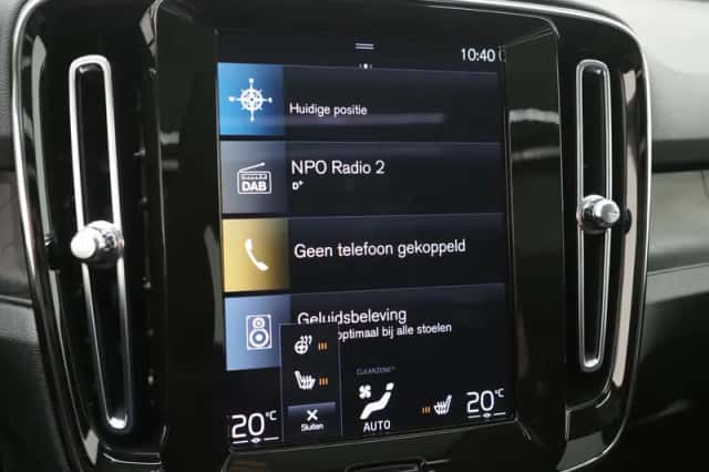 Volvo XC40 (2022) thumbnail 32