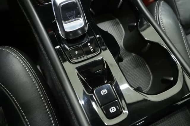 Volvo XC40 (2022) thumbnail 39