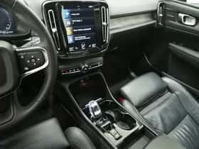Volvo XC40 (2022) thumbnail 40
