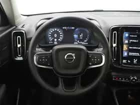 Volvo XC40 (2022) thumbnail 41