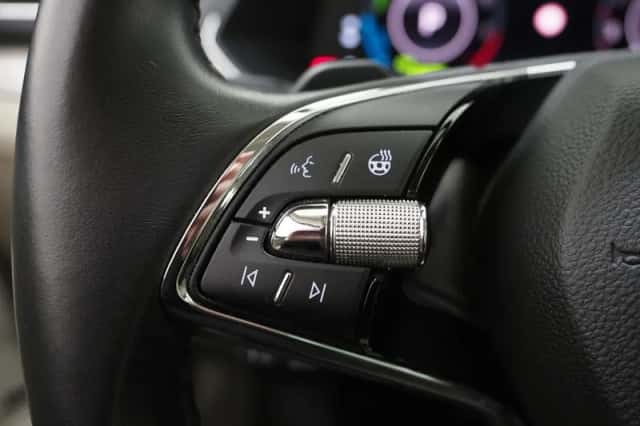 Škoda Superb (2021) thumbnail 25