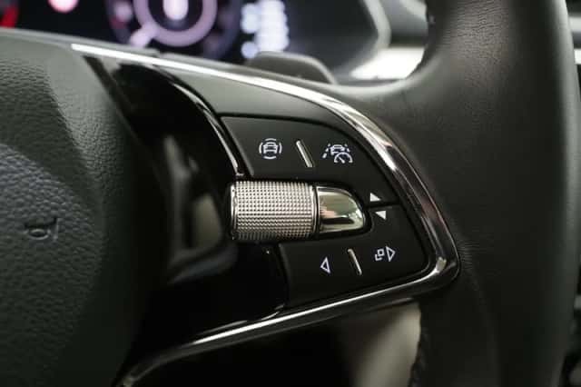 Škoda Superb (2021) thumbnail 26