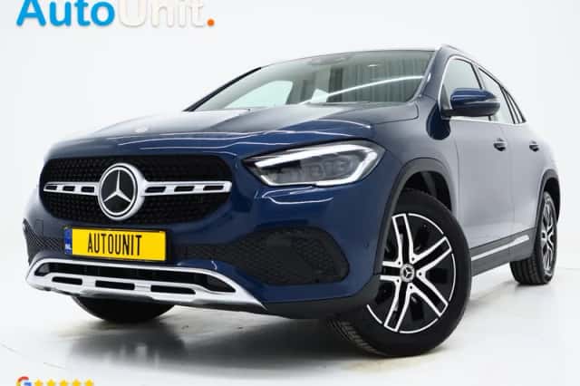 Mercedes-Benz GLA (2021) thumbnail 1