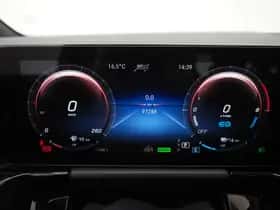 Mercedes-Benz GLA (2021) thumbnail 26