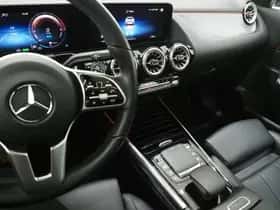 Mercedes-Benz GLA (2021) thumbnail 33