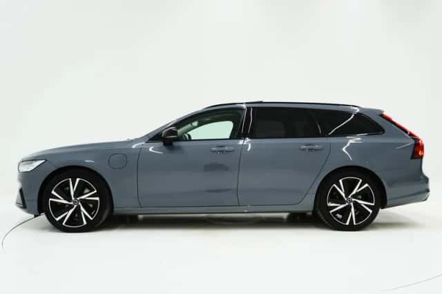 Volvo V90 (2023) thumbnail 2