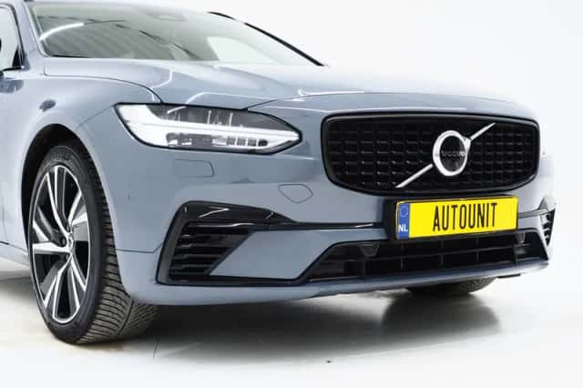 Volvo V90 (2023) thumbnail 13