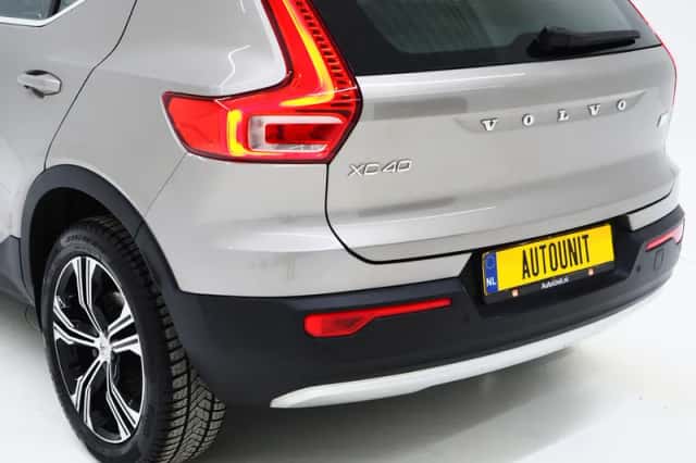 Volvo XC40 (2020) thumbnail 16