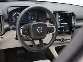 Volvo XC40 (2020) thumbnail 19