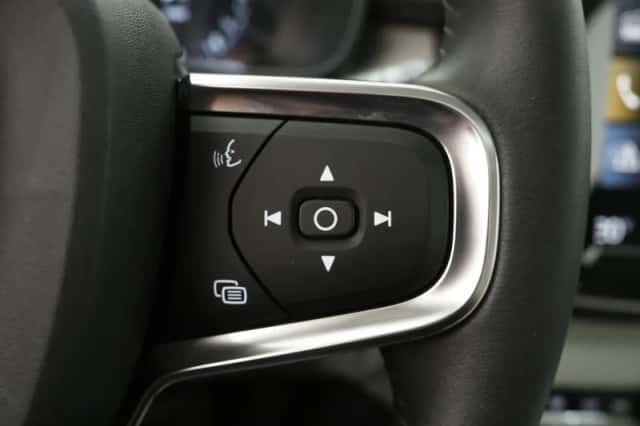 Volvo XC40 (2020) thumbnail 24
