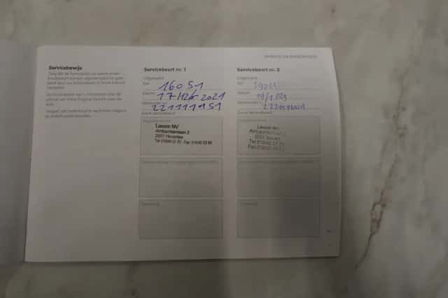 Volvo XC40 (2020) thumbnail 9