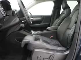 Volvo XC40 thumbnail 17