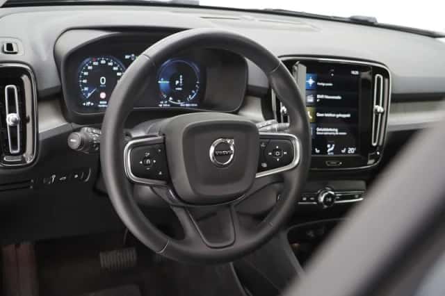 Volvo XC40 (2021) thumbnail 18