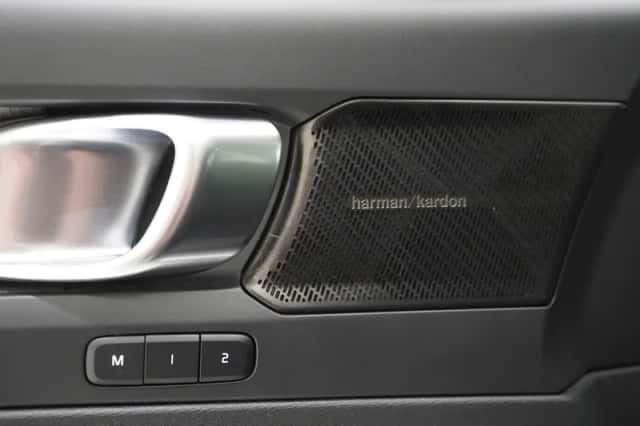 Volvo XC40 (2021) thumbnail 19