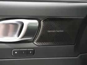 Volvo XC40 thumbnail 19