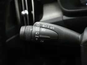 Volvo XC40 thumbnail 23
