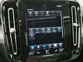 Volvo XC40 thumbnail 33