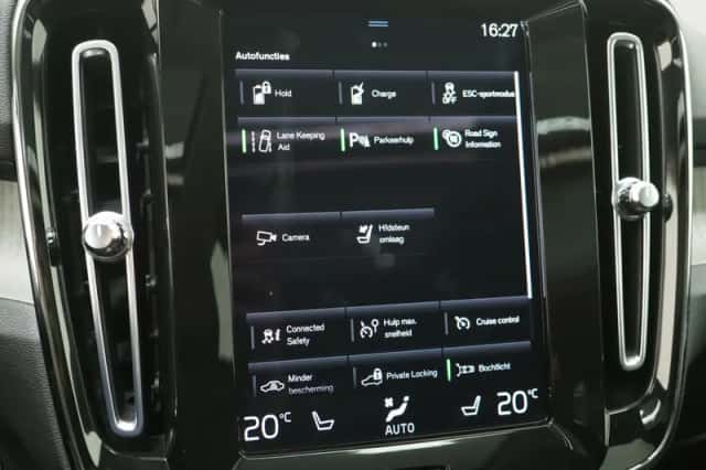Volvo XC40 (2021) thumbnail 34