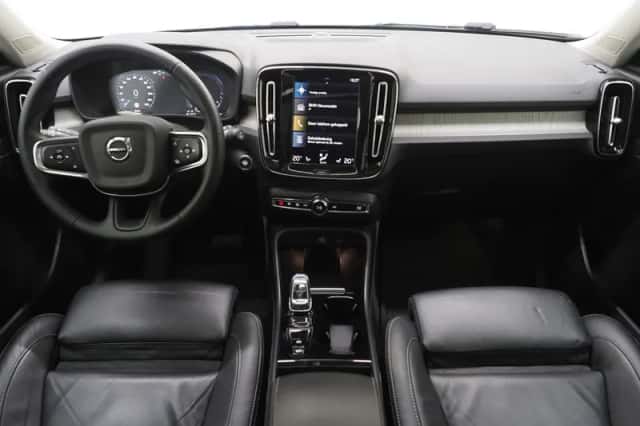 Volvo XC40 (2021) thumbnail 5