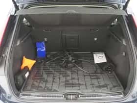 Volvo XC40 thumbnail 43