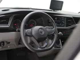 Volkswagen California (2020) thumbnail 30