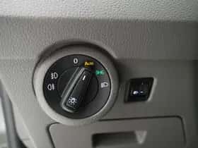 Volkswagen California (2020) thumbnail 32