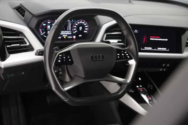 Audi Q4 e-tron (2022) thumbnail 16