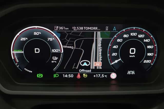 Audi Q4 e-tron (2022) thumbnail 25