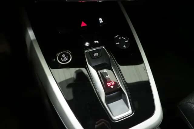 Audi Q4 e-tron (2022) thumbnail 33