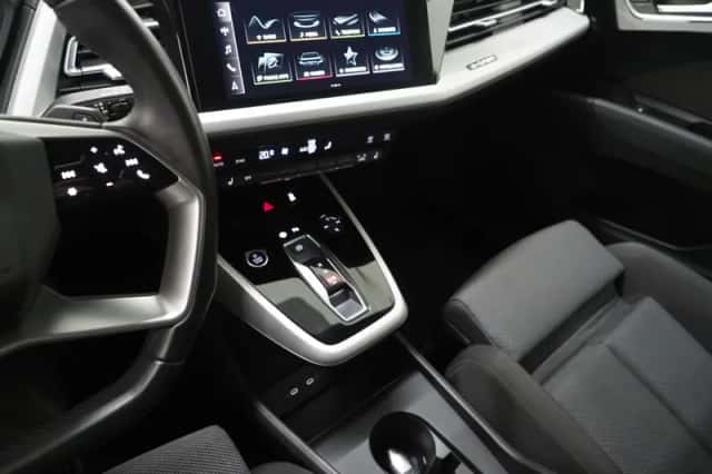 Audi Q4 e-tron (2022) thumbnail 34