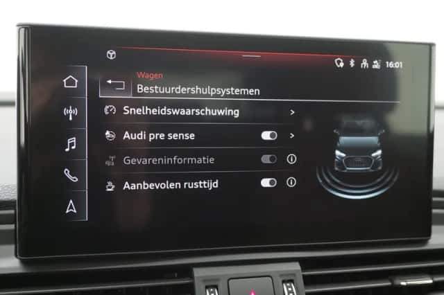 Audi Q5 (2021) thumbnail 28