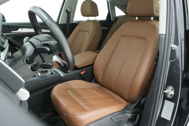 Audi Q5 (2021) thumbnail 4