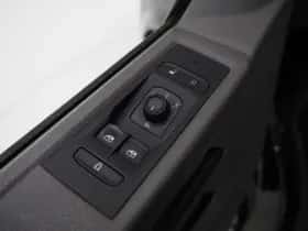 Volkswagen California (2022) thumbnail 30