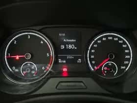 Volkswagen California (2022) thumbnail 33
